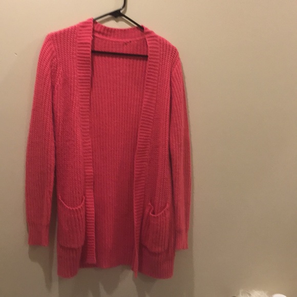 Cardigans - Picture 2 of 6